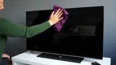 El truco casero infalible para dejar tu pantalla de televisión como nueva