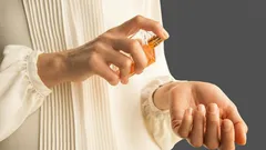 ¿Por qué el aroma del perfume desaparece rápido y cómo solucionarlo?